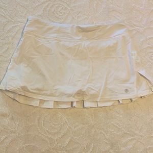 White Lulu tennis skirt *READ*